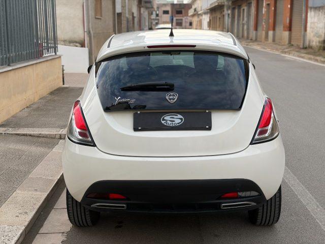 LANCIA Ypsilon 1.2 69CV GPL S Momodesign