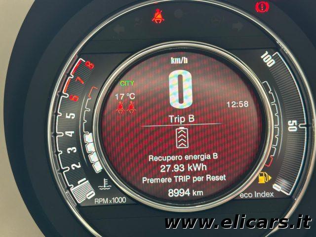 FIAT 500 1.0 Hybrid Dolcevita CLIMA AUTOM. + NAVIGATORE