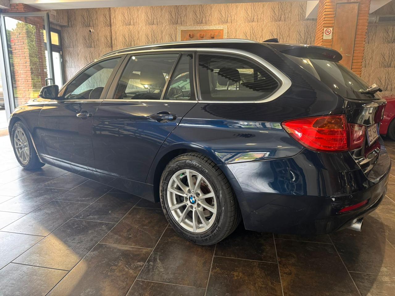 Bmw 318 318d Touring Business aut.