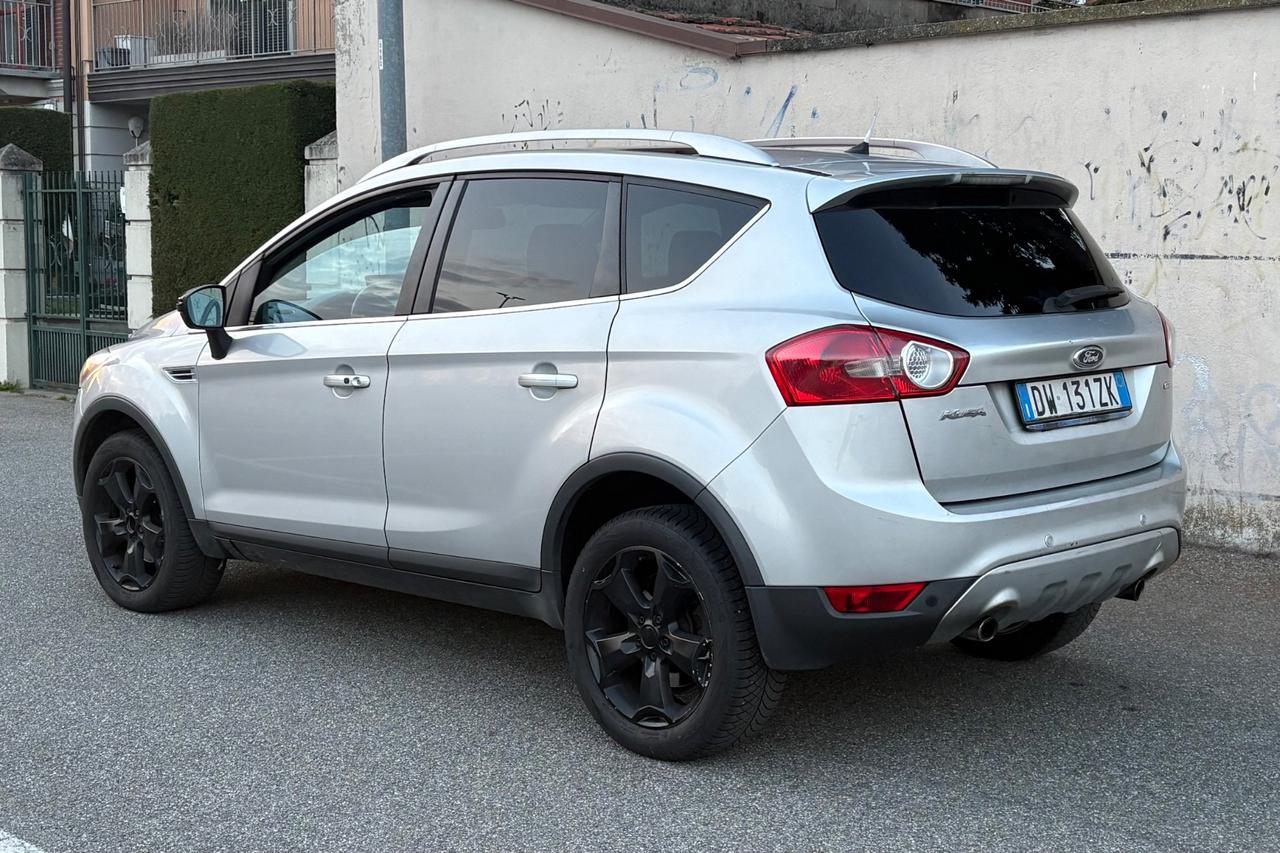 Ford Kuga 2.0 TDCi 136cv 4x4 Titanium