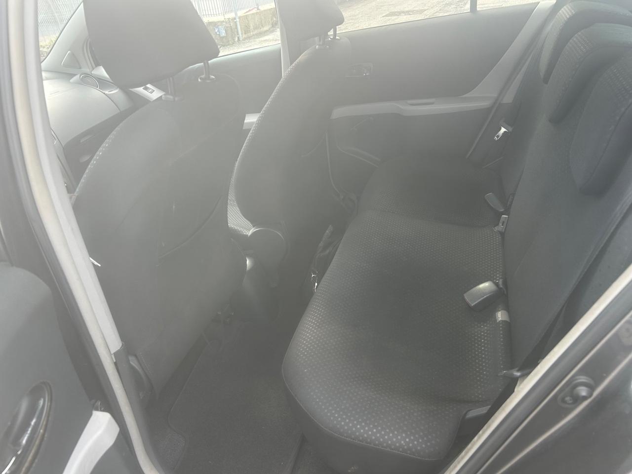 Toyota Yaris 1.3 5 porte