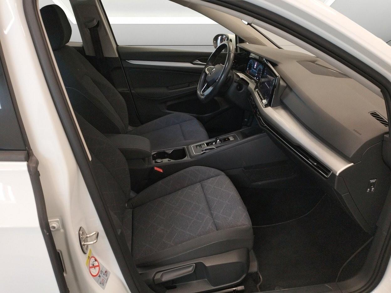 Volkswagen Golf 1.0 eTSI EVO DSG Life