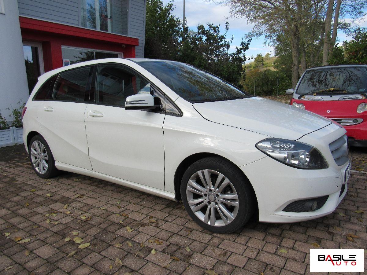 MERCEDES - Classe B - 180 CDI Premium