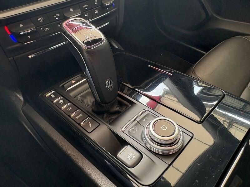 Maserati Quattroporte 3.0 V6 Q4 430cv Modena automatica