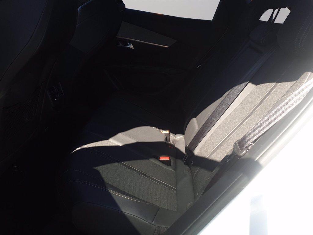 PEUGEOT 3008 1.5 bluehdi gt s&s 130cv eat8 del 2024