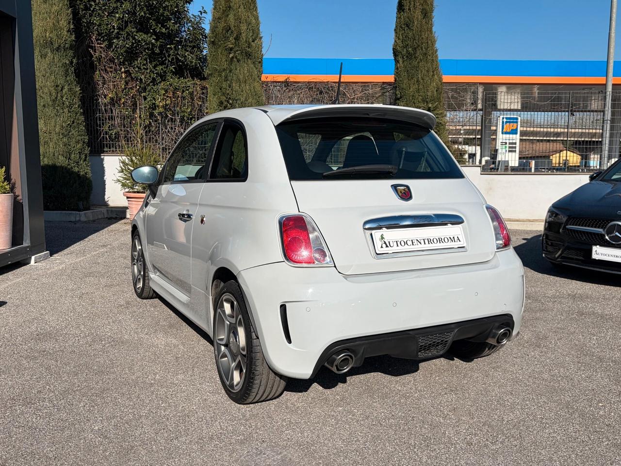 Abarth 500 1.4 Turbo T-Jet Custom