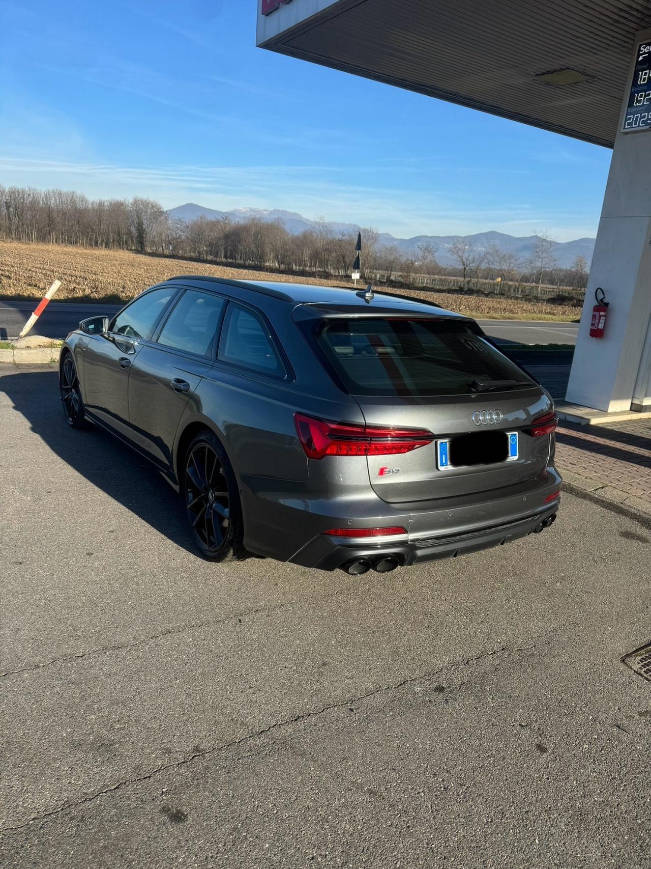 Audi S6 Avant 3.0 TDI quattro tiptronic