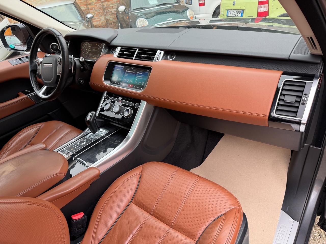 Land Rover Range Sport 3.0 TDV6 HSE Dynamic Edition Grey