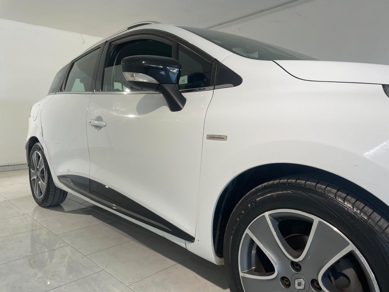 Renault Clio Sporter 1.5 dCi 8V 75CV Costume National