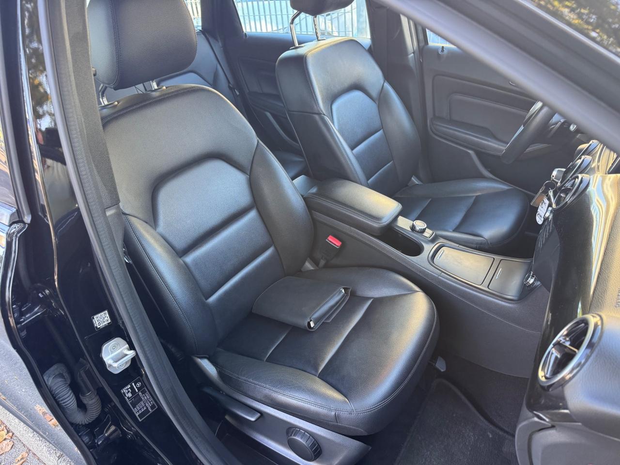 Mercedes-benz B 180 CDI NEOPATEN GARANZIA 12 M