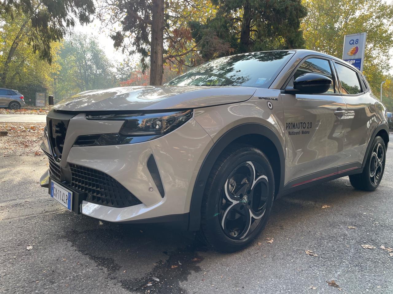 Alfa Romeo Junior 1.2 136 CV Hybrid Speciale + tech Pack