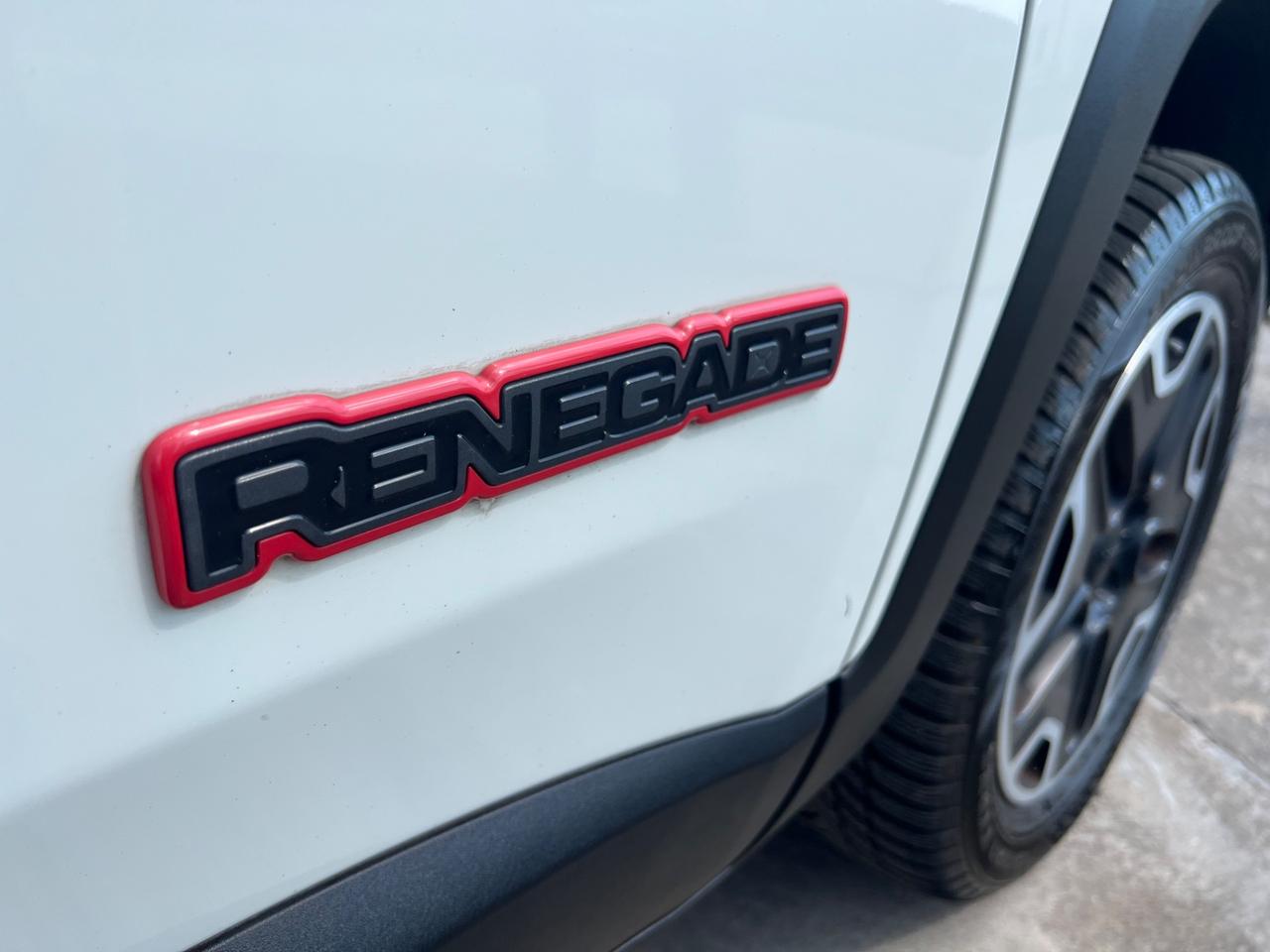 Jeep Renegade 2.0 Mjt 170CV 4WD Active Drive Low Trailhawk