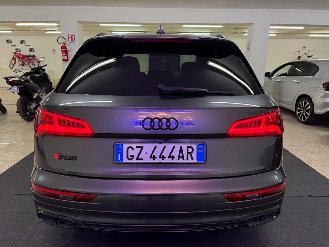 AUDI SQ5 2020 3.0 TDI V6 347cv QUATTRO tiptronic