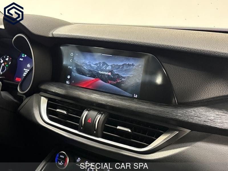 Alfa Romeo Stelvio 2.2 t Business Q4 190cv auto