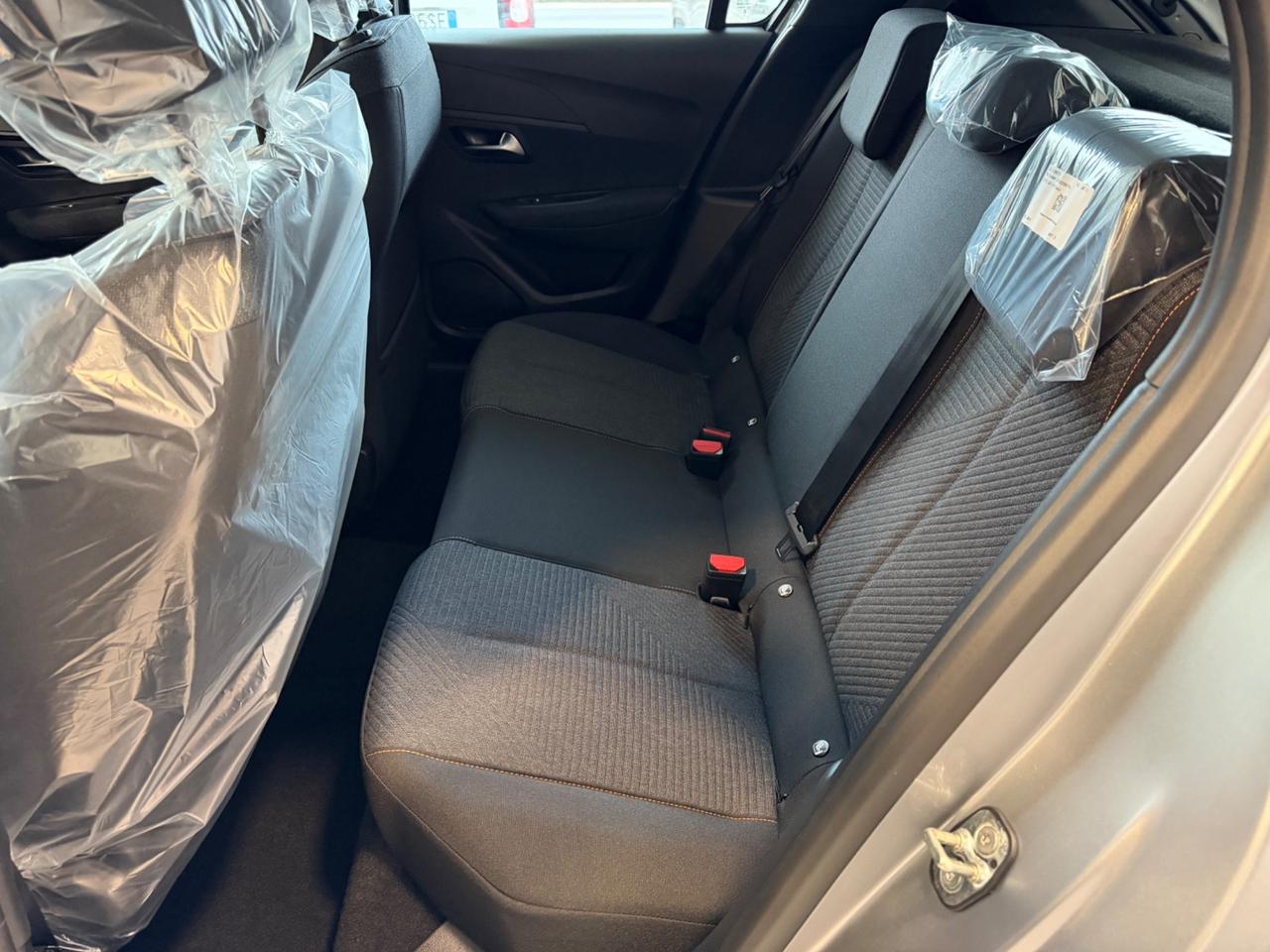 Peugeot 208 Hybrid 110 e-DCS6 Style