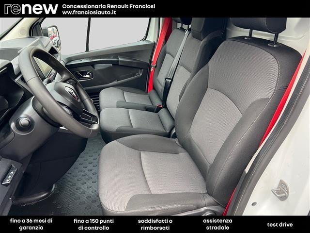 RENAULT Trafic T30 2.0 dci 150cv energy L2H1 Start my23