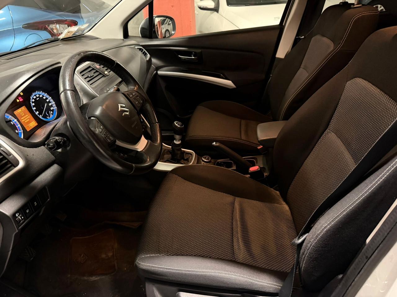 Suzuki S-Cross 1.6 DDiS 4WD