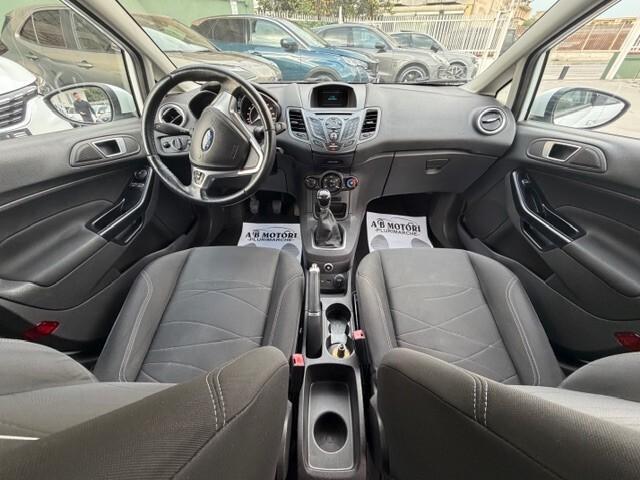 Ford Fiesta 1.4 5 porte Bz.- GPL
