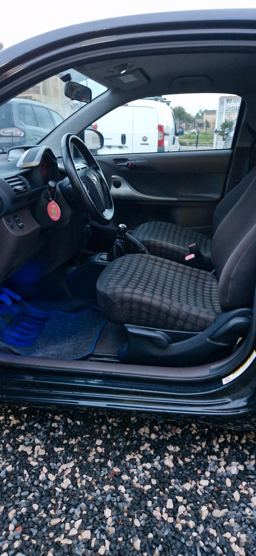 Toyota iQ 1.0 Sol perfetta