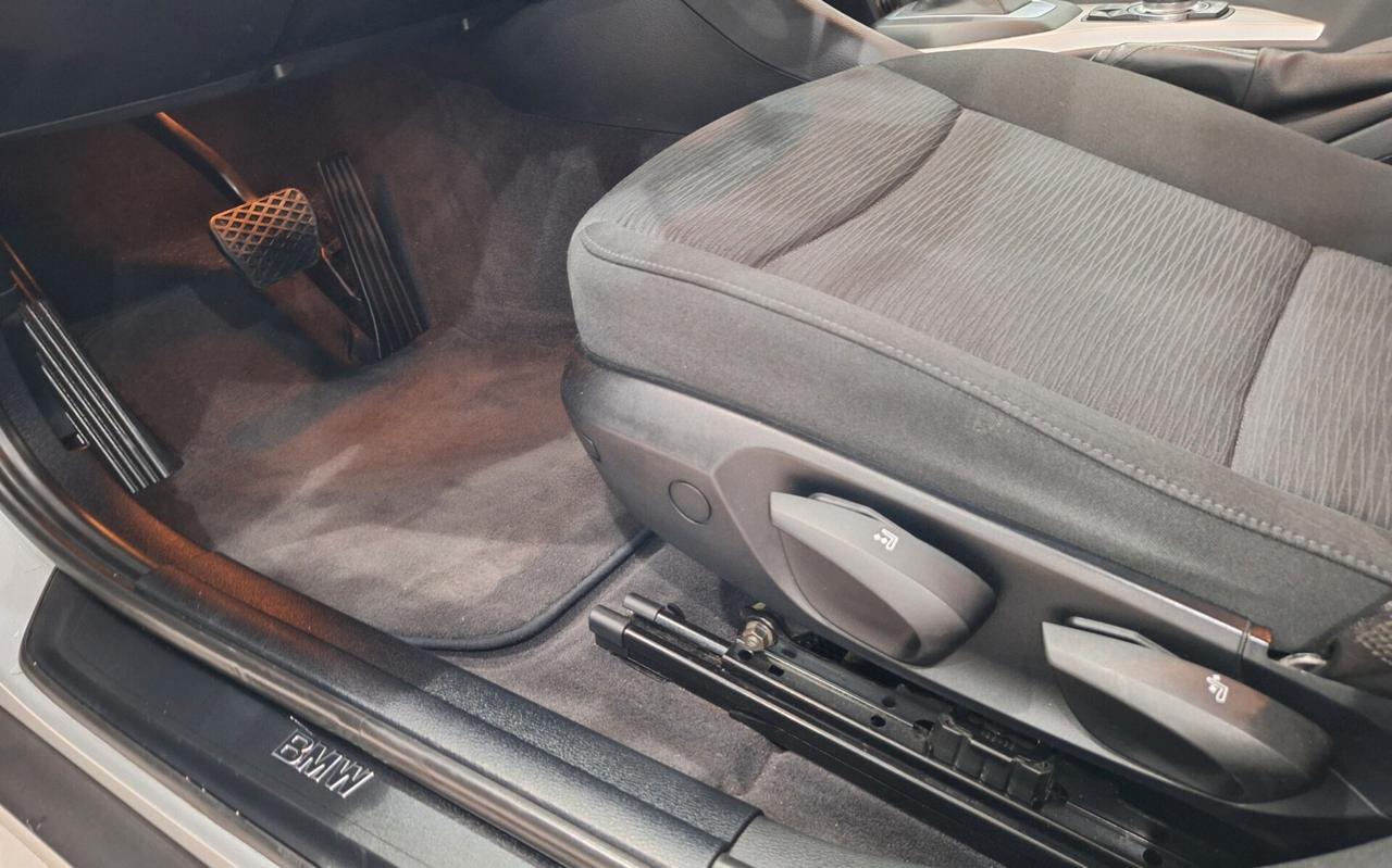 Bmw X1 xDrive18d Sport Line 4WD