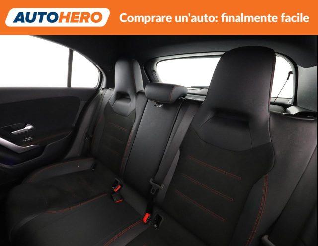 MERCEDES-BENZ A 200 Sport