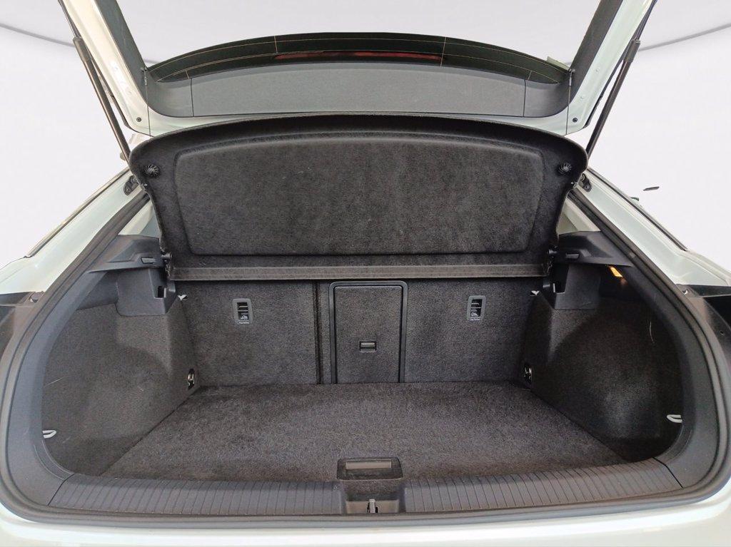 VOLKSWAGEN T-roc 1.0 tsi style 110cv del 2022