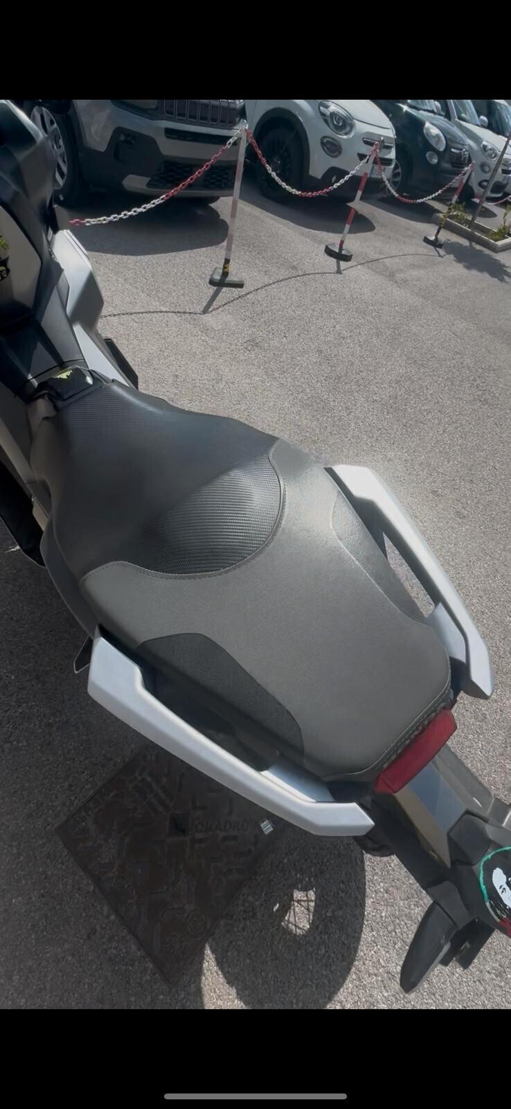 HONDA XADV 750
