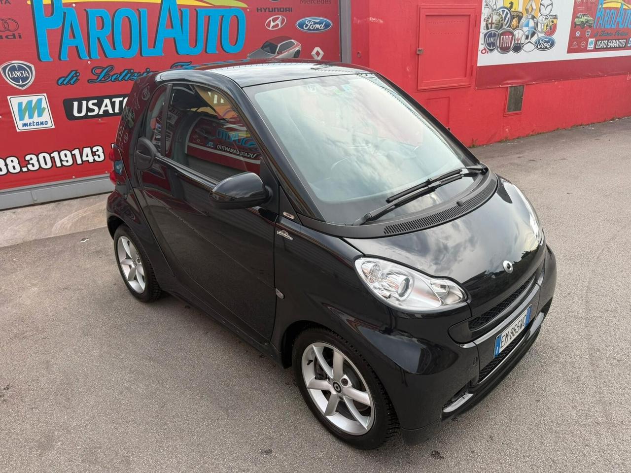 Smart ForTwo 1.0 71cv MHD coupé - 2012