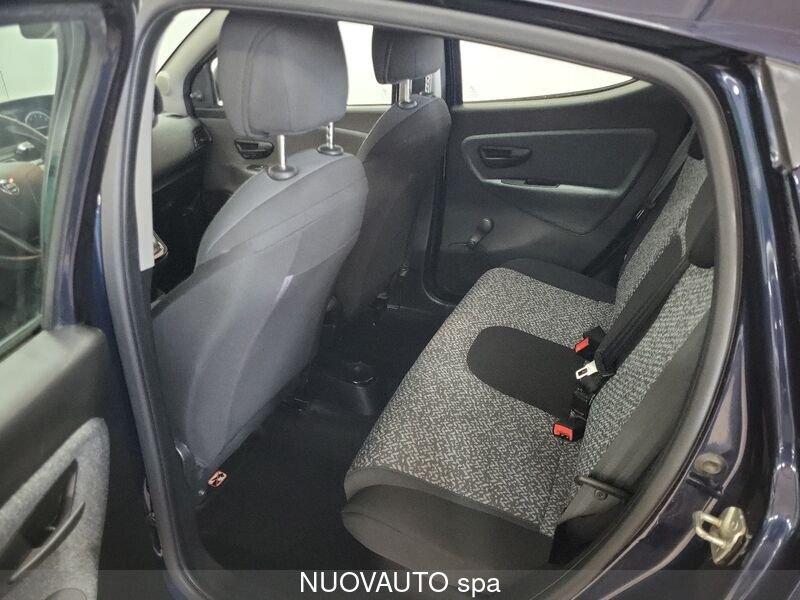 Lancia Ypsilon 1.0 FireFly 5 porte S&S Hybrid Gold
