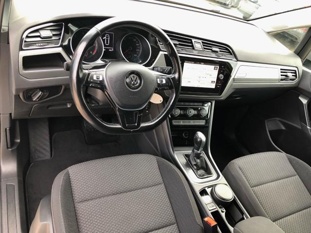 VOLKSWAGEN Touran 1.6 TDI 115 CV SCR DSG Business BlueMotion Technol