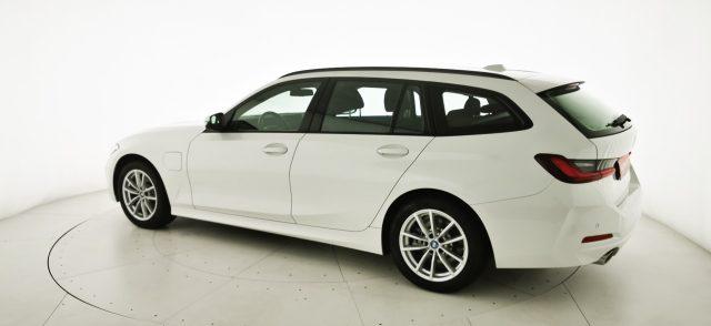 BMW 320 e Touring CAMBIO AUTOMATICO