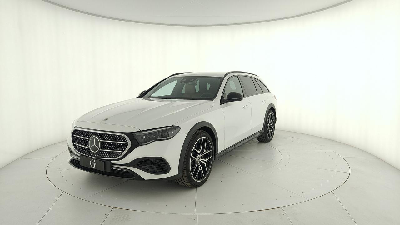 Mercedes-Benz E 220 d 4MATIC All Terrain