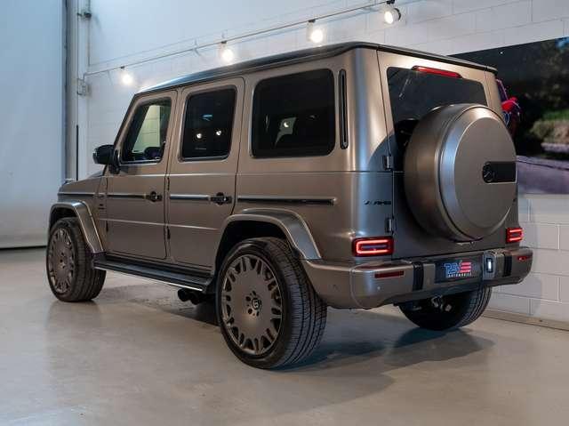 Mercedes-Benz G 63 AMG +MANUFAKTUR+CERCHI BRABUS+GRIGIO MONZA MAGNO+FULL CARBONIO+INTERNI SUPERIOR+PACC. NIGHT 1&2+IVA ESPO