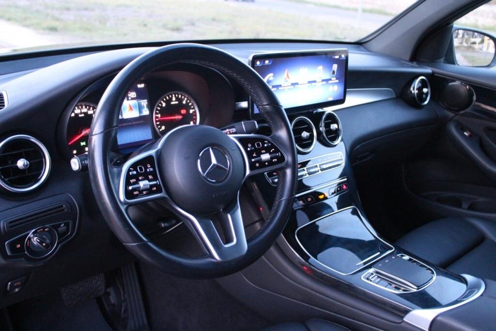 MERCEDES GLC coupé 200 d 4Matic *Pelle *Display 10,25
