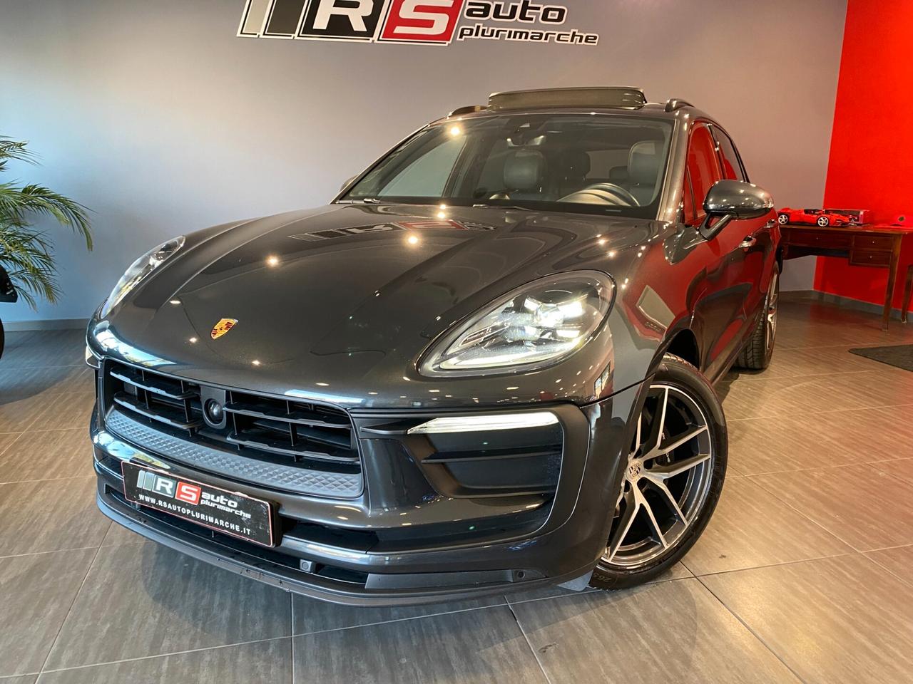 Porsche Macan 2.0 Sport Chrono