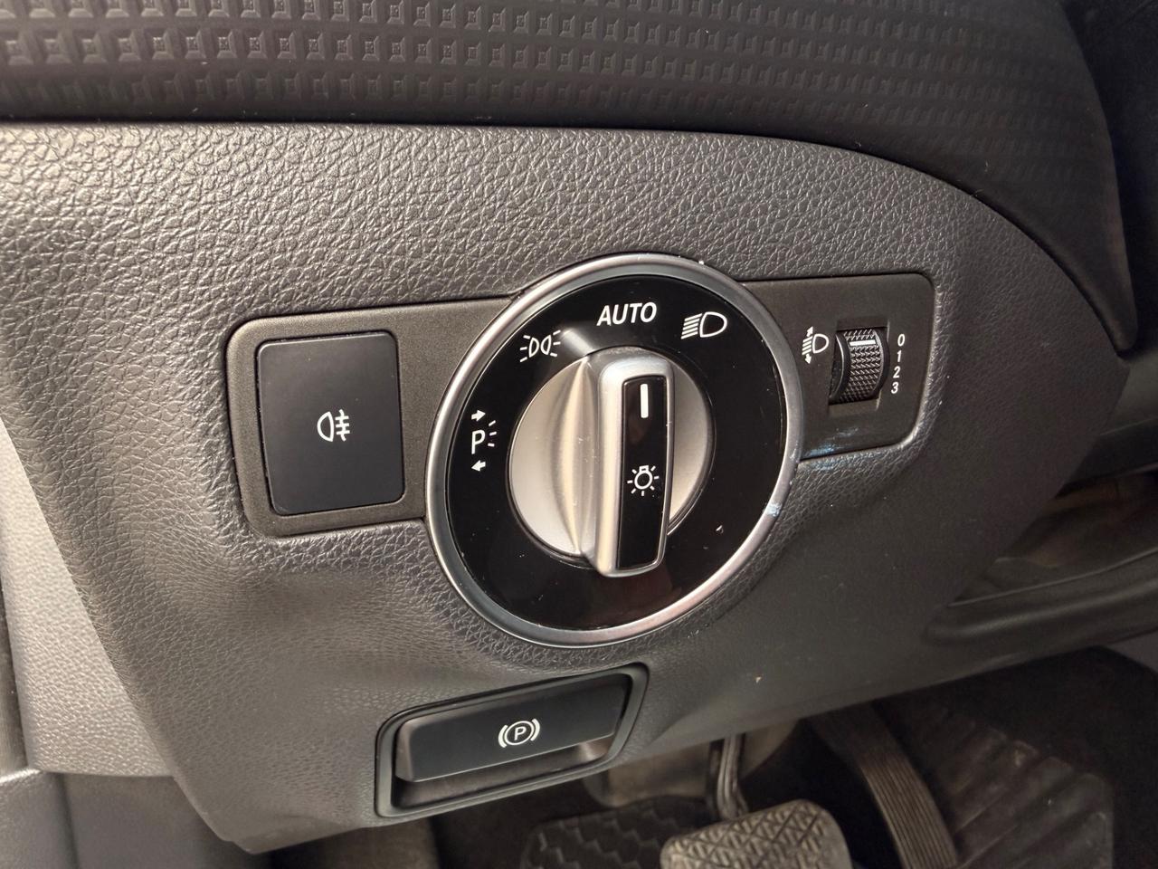 Mercedes-benz A 180 CDI 1.5 dci 109Cv Automatic Sport