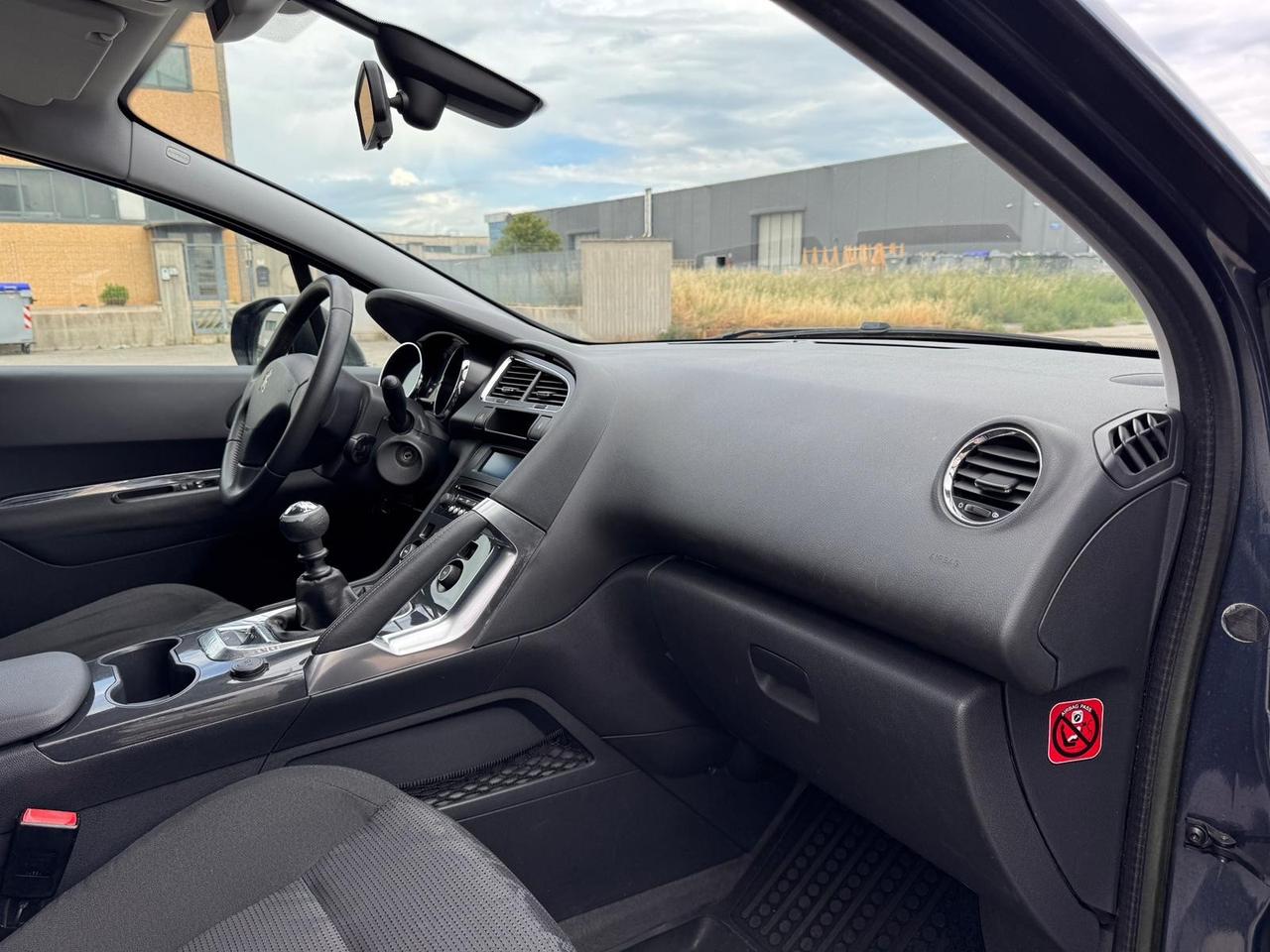 Peugeot 3008 1.6 HDi 112CV Business