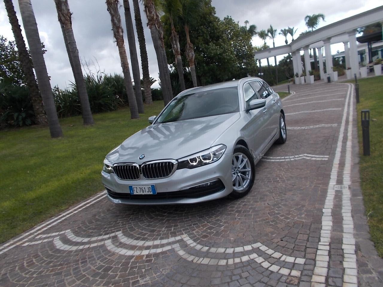 Bmw 518d Touring 150cv Aut. *FULL OPT.* da VETRINA