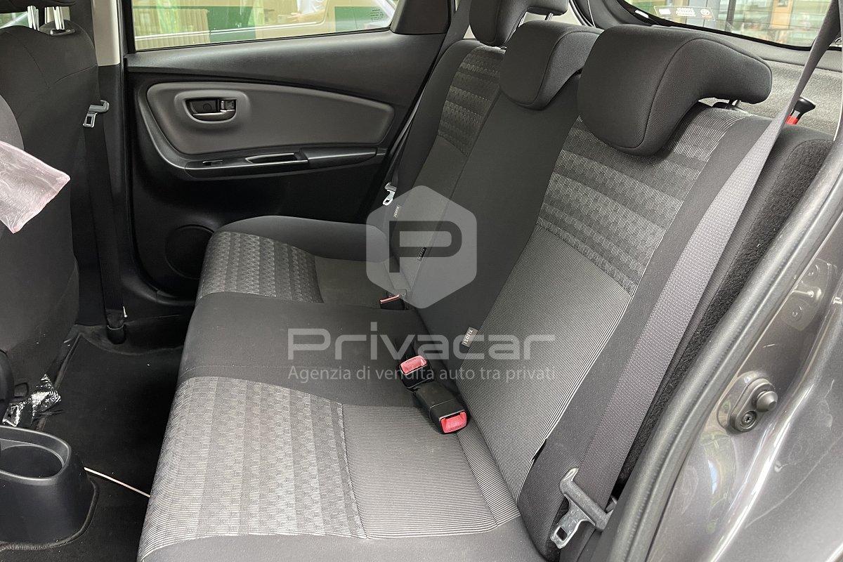TOYOTA Yaris 1.0 5 porte