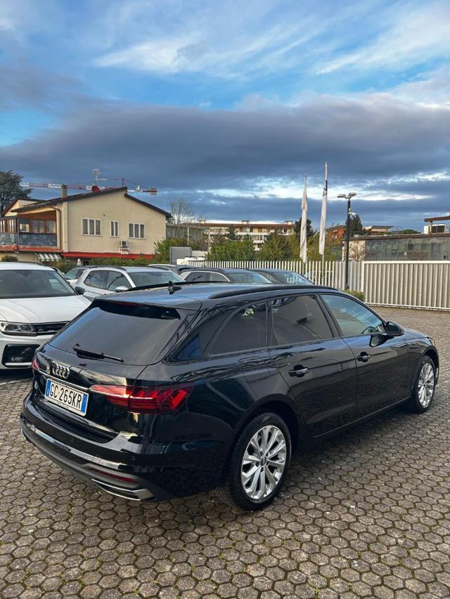 AUDI A4 Avant 30 TDI/136 CV S tronic NEO PATENTATO