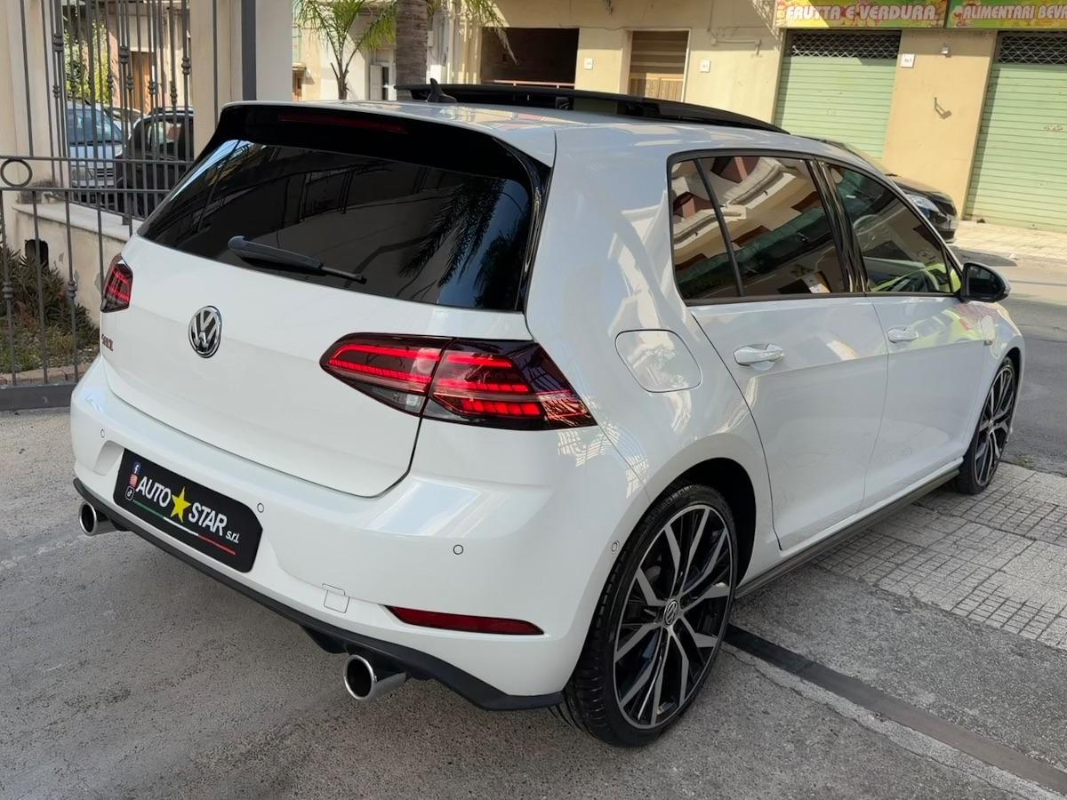 Volkswagen Golf 7.5 GTI 2.0 TSI 245 CV