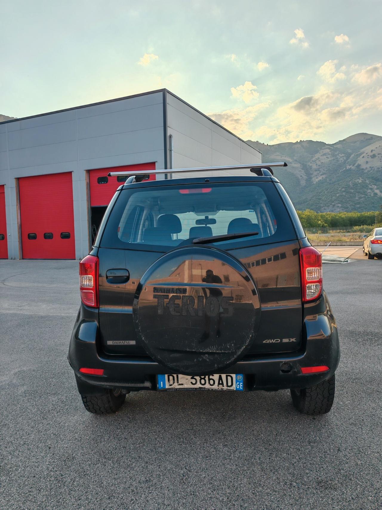 Daihatsu Terios 1.5 4WD SX O/F