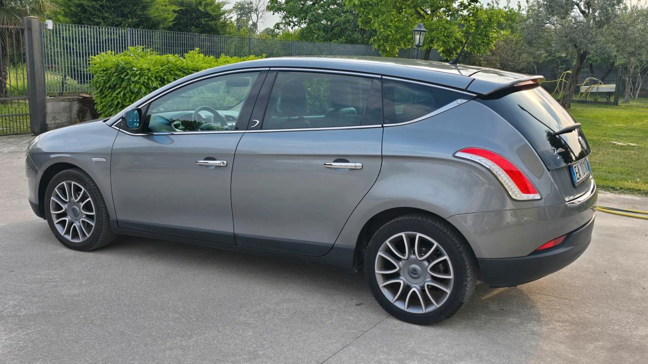 LANCIA DELTA TENUTA MOLTO BENE