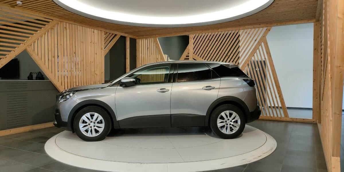 Peugeot 3008 1.5 bluehdi Business s&s 130cv eat8