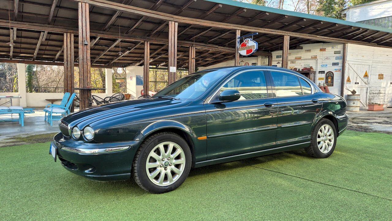 Jaguar X-Type 2.5 V6 AWD Executive – 2002