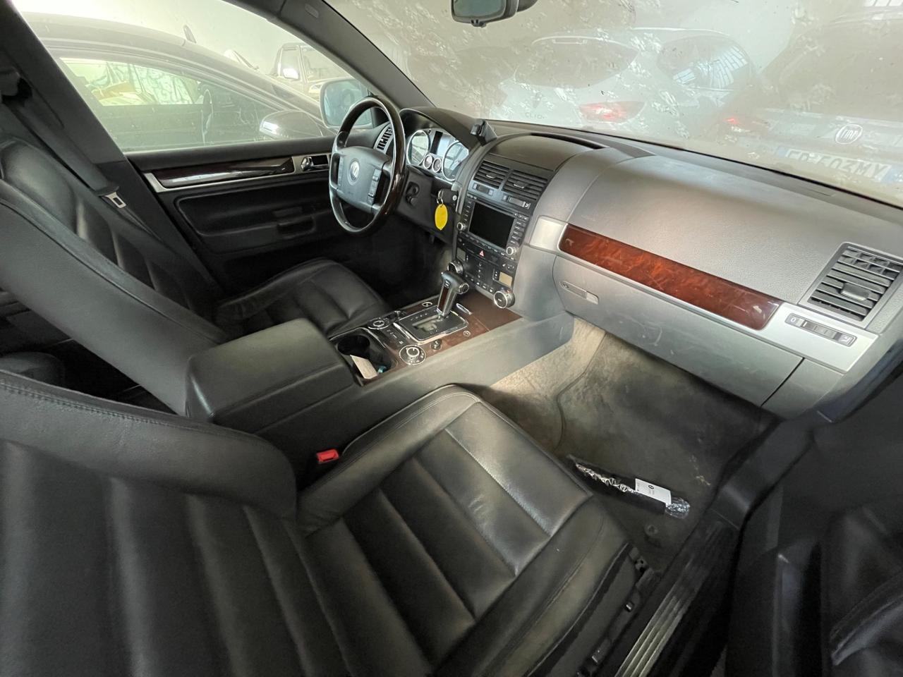 Volkswagen Touareg 5.0 V10 TDI tiptronic *SOLO 85000 KM*