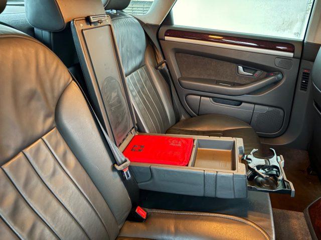 AUDI A8 3.0 V6 TDI TRAZIONE INTEGRALE POCHI CHILOMETRI