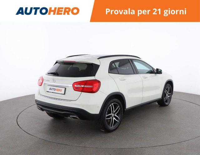 MERCEDES-BENZ GLA 200 d Automatic Sport