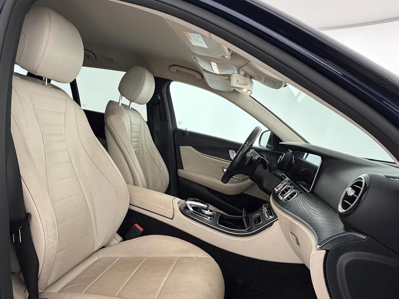 Mercedes E220 SW d Exclusive 4matic auto