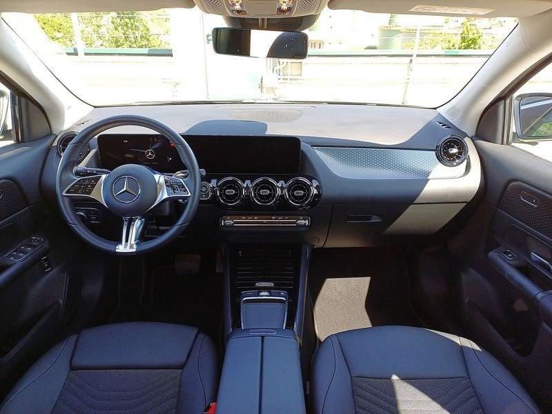 Mercedes-Benz GLA 180 d Advanced auto